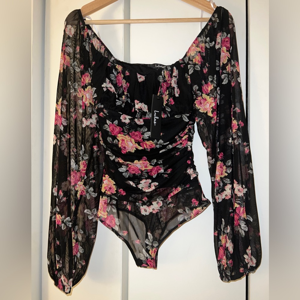 NWT Lulus floral print ruched mesh bodysuit